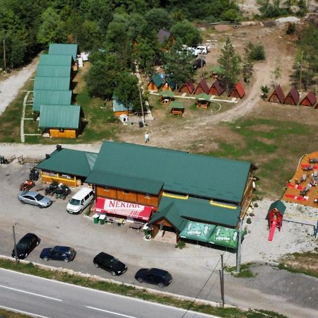Отель Camp Sutjeska Тьентиште Экстерьер фото